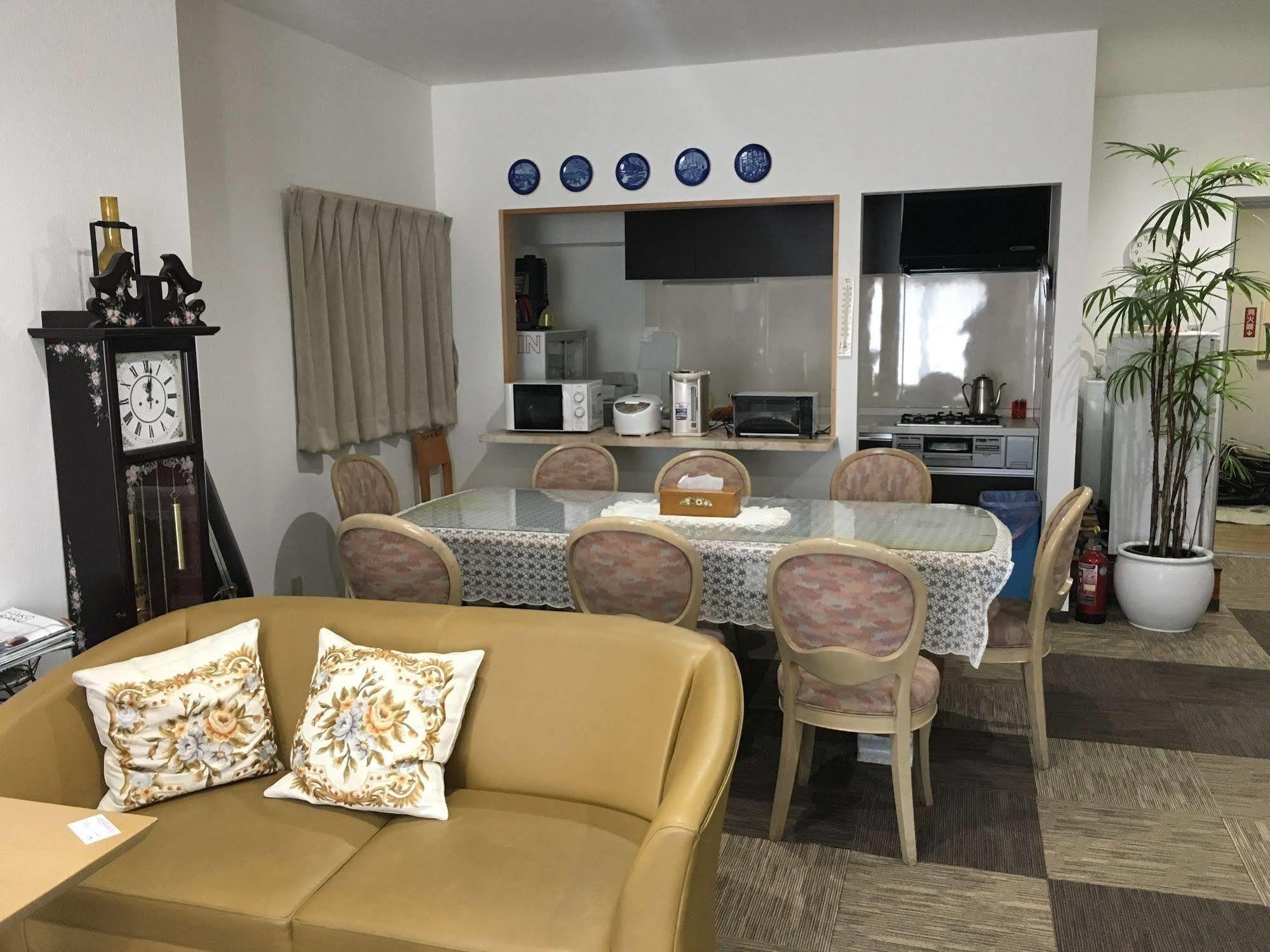 Super Conveniently Located The Guest House Hakodate Bay מראה חיצוני תמונה
