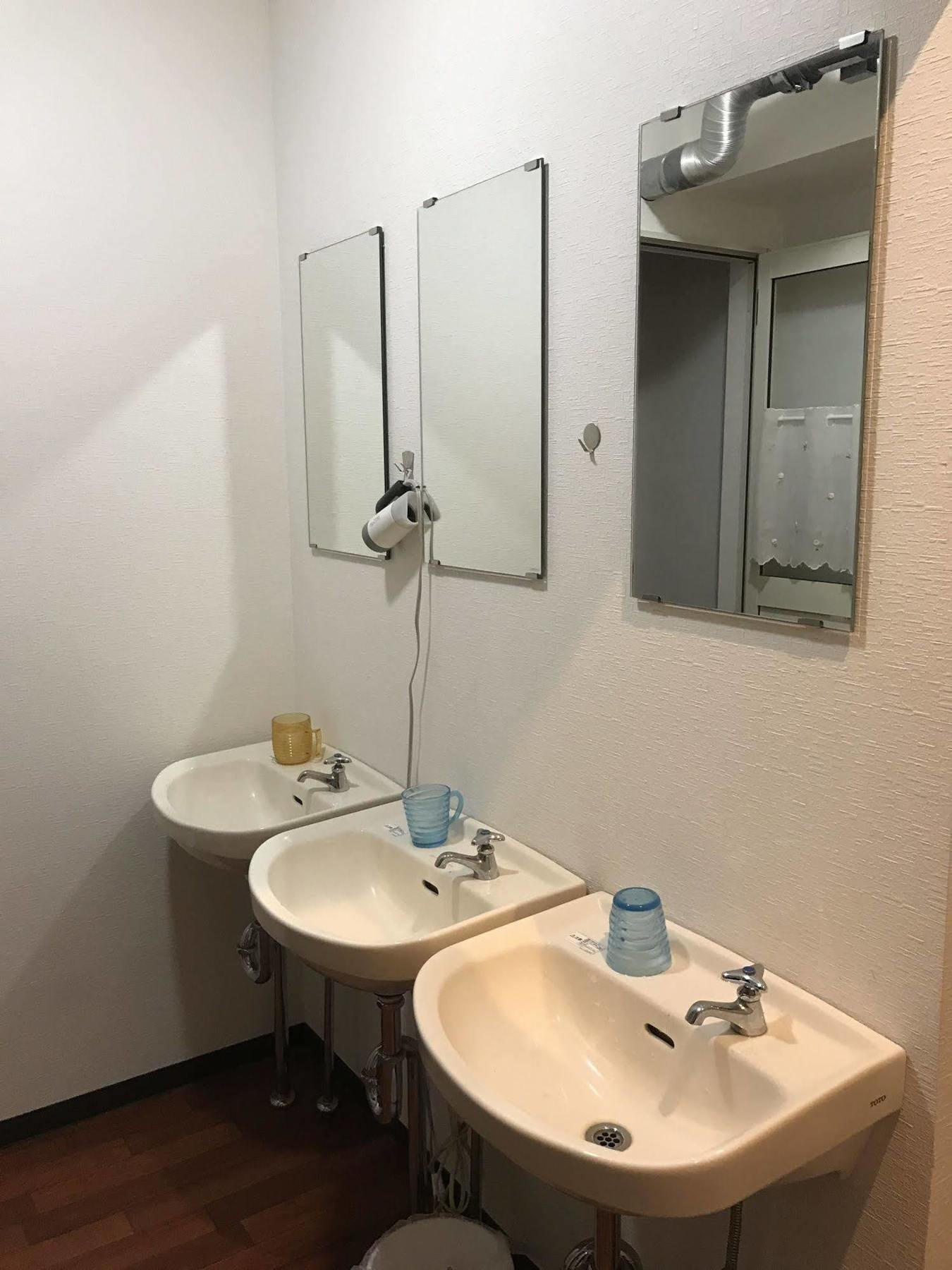 Super Conveniently Located The Guest House Hakodate Bay מראה חיצוני תמונה